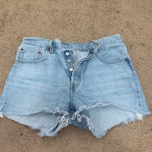 Levi’s 501 denim shorts